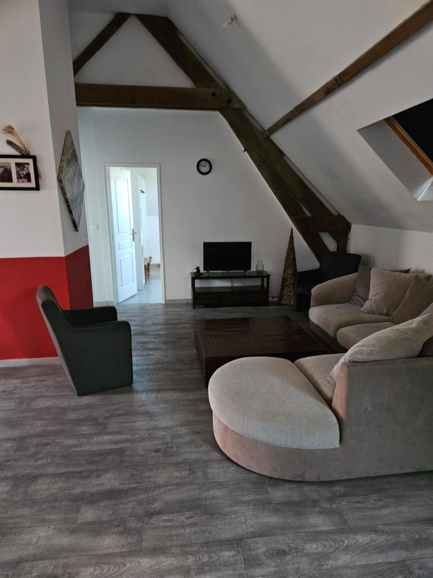 Gite Esprit Loft Fromelles ภายนอก รูปภาพ